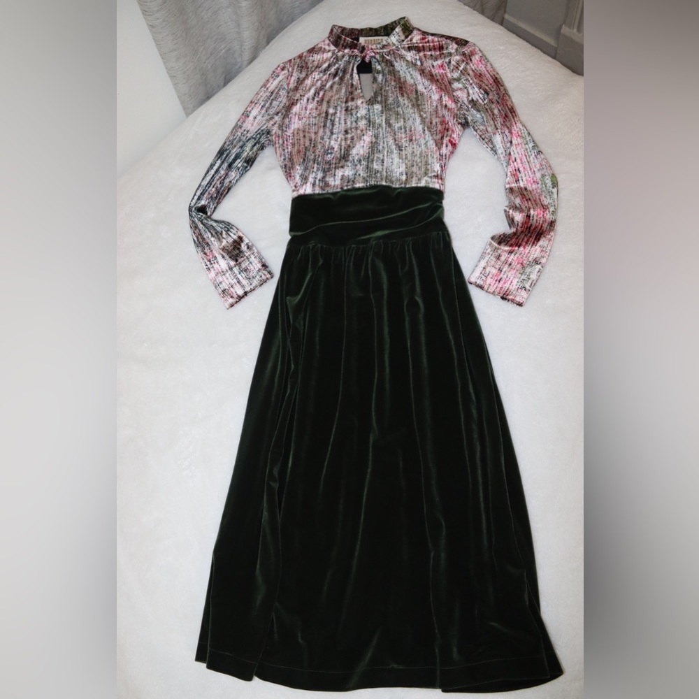 IMPRESSIONS DRESS